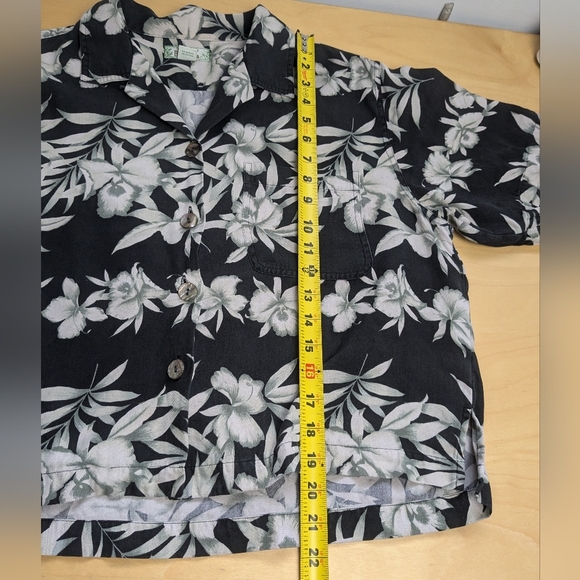 TOMMY BAHAMA 100% Silk CROP hawaïen blouse size medium - Picture 8 of 8